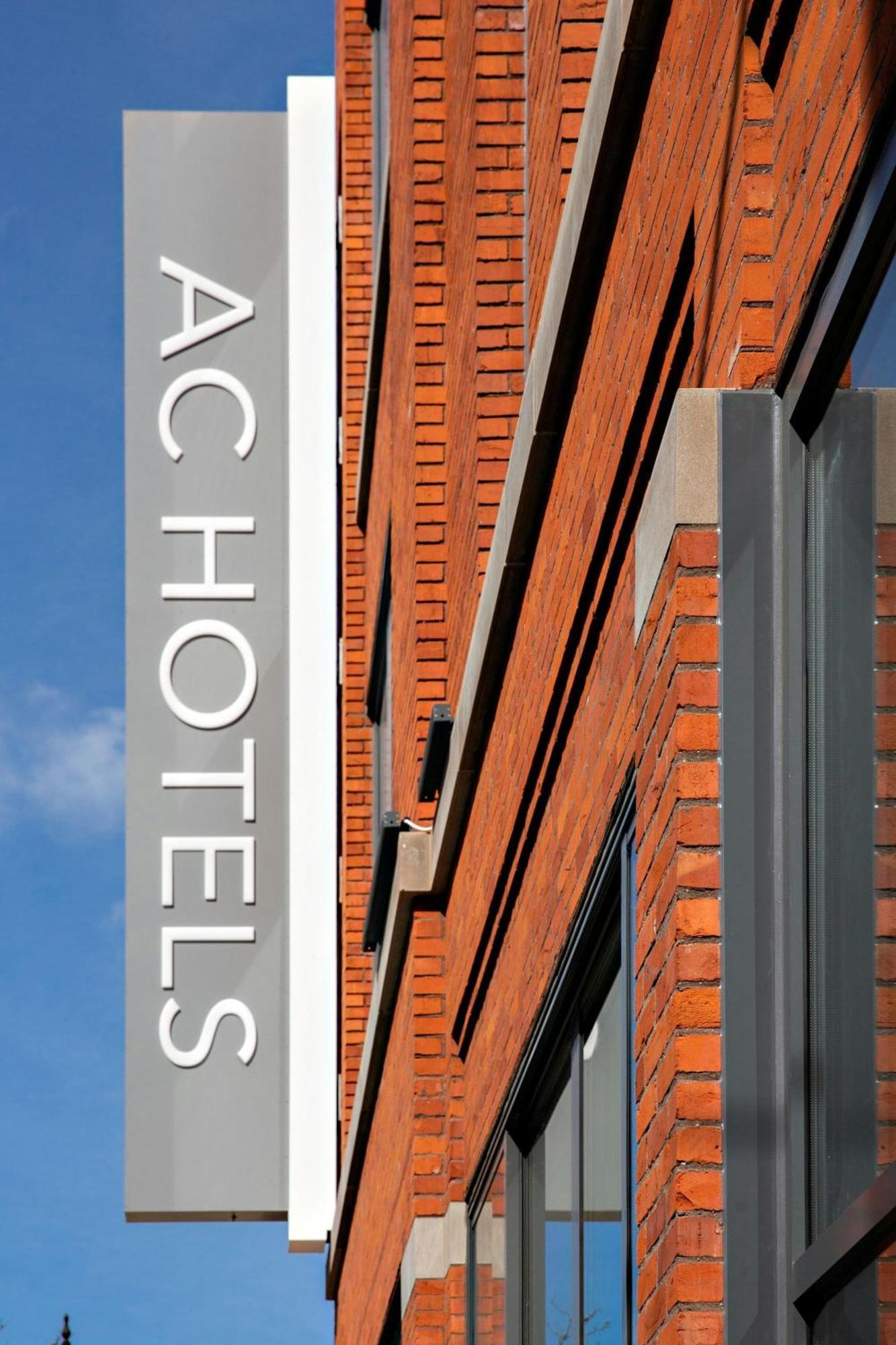 Ac Hotel By Marriott Grand Rapids Downtown Eksteriør billede